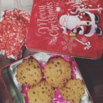 Kajal Aggarwal Instagram - ‪Santa came early this year!🎅🏼 Thank you @NANDAMURIKALYAN for d scrumptious, yummy cookies 🍪🍪#comfortfood when #farfromhome #chocolatechipcookies‬ #andiwassupposedtowatchmydiet #celebratingchristmasbeforediwali Telangana