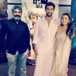 Kajal Aggarwal Instagram - When even our virtual images look thrilled to stand next to him💁🏻 thank you sir for checking this out #ssrajmouli #augmentedreality #firstofitskind #forthefirsttimeever #NeneRajuNeneMantri #RadhaJogendra @ranadaggubati