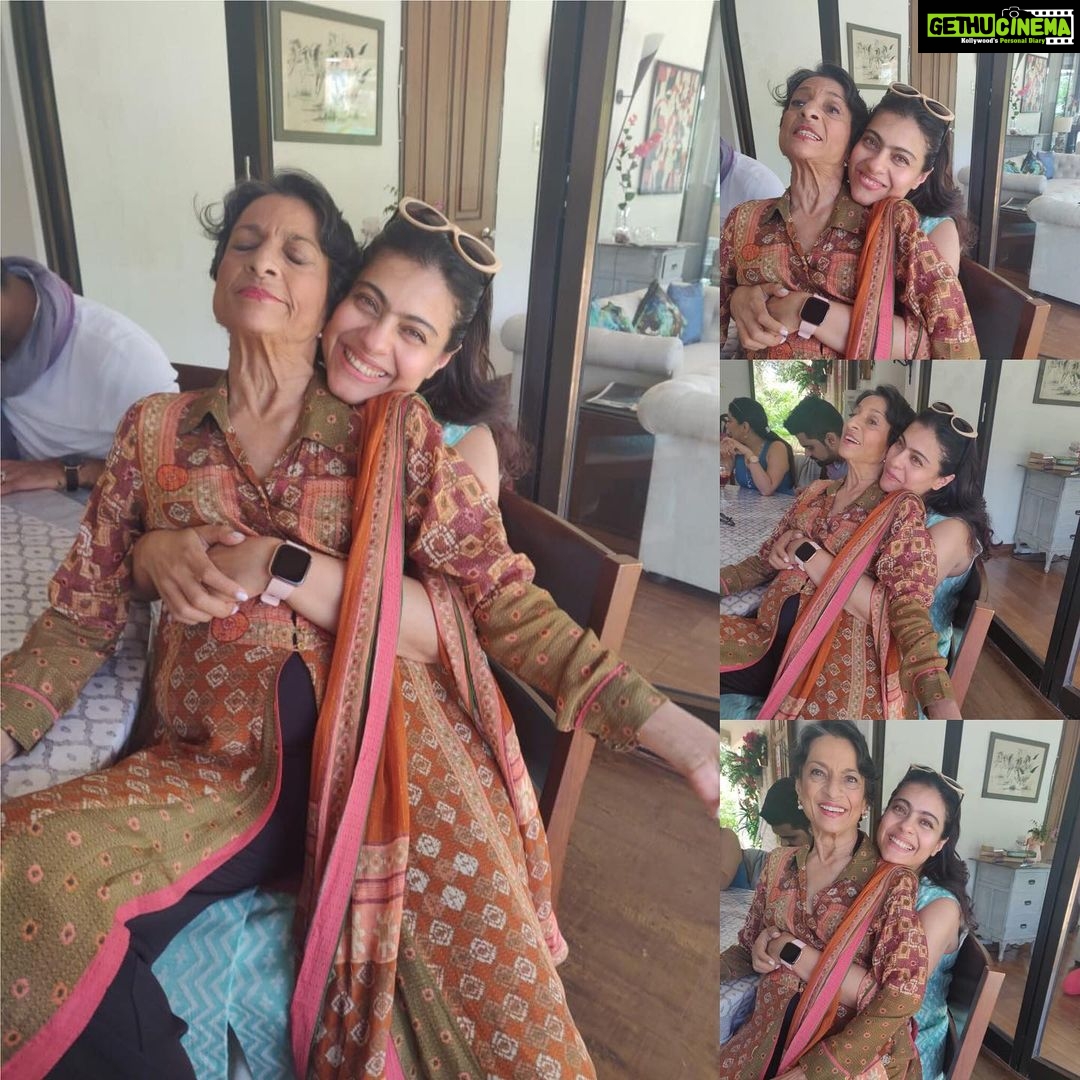 Kajol Instagram - Positions reversed ! Two daughters and two moms .. #happydaughtersday