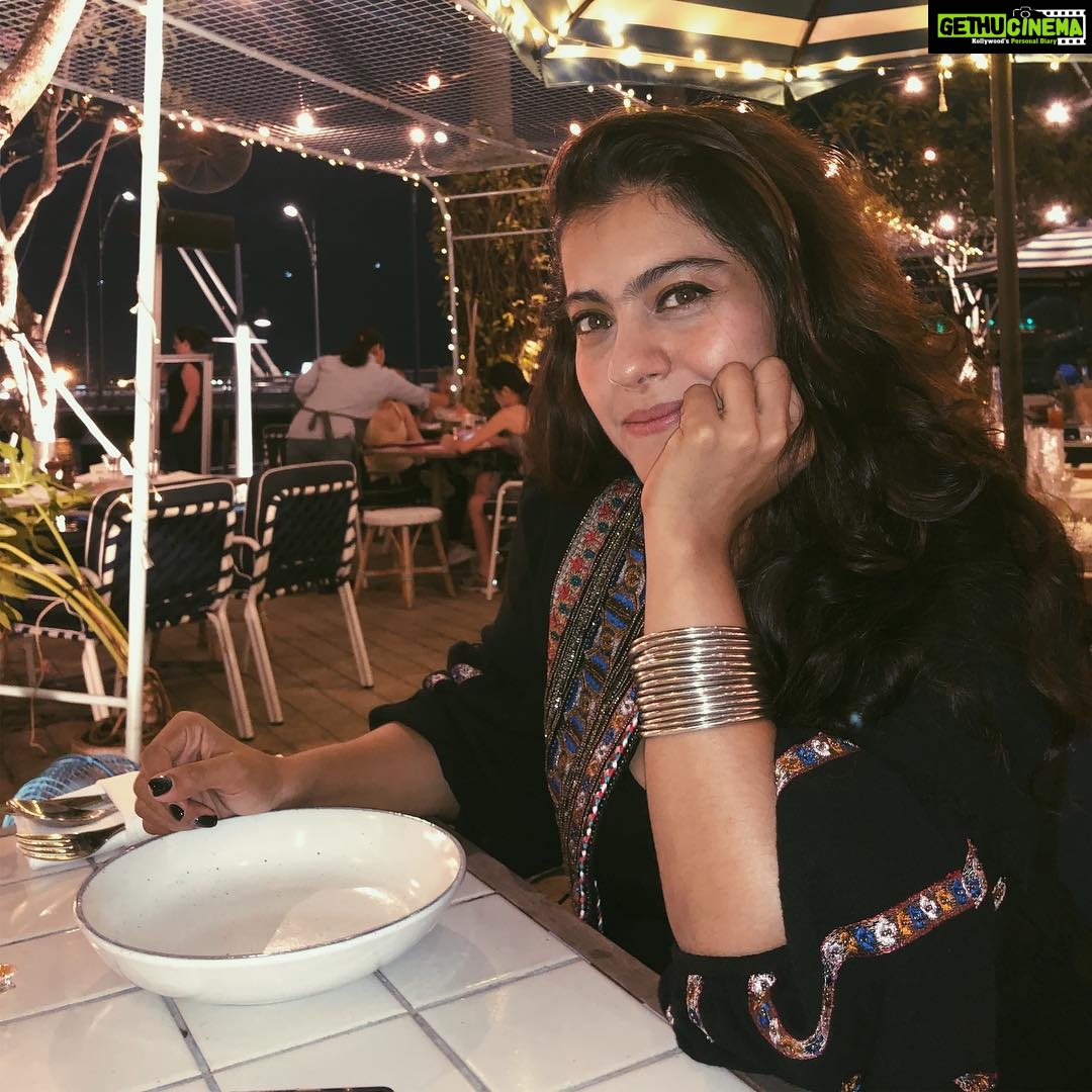 Kajol Instagram - With freedom , flowers food and the moon who could not be happy ? #peace #moonbaby #foodiealways
