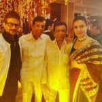 Kajol Instagram - A huge reconnect .... after so long . Baazigar team completes 25 years .. #somuchlove #funmemories #alwaysremember