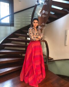 Kajol Instagram - Almost there Umang festival ........!