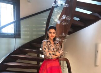 Kajol Instagram - Almost there Umang festival ........!