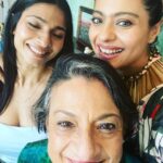 Kajol Instagram - Trying to fit all three expressions in one frame is im possible!!! Thank u Tichi for this wonderful happy pre celebration ! Love u both to bits #thelovefool #famjam #lovemygurls