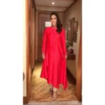 Kajol Instagram - Shimmy in red #VIP2 promotions in Chennai 💃