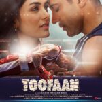 Karan Johar Instagram - Congratulations to #teamtoofan! This looks and feels incredible! @faroutakhtar ...And lots of love to our very own @dcatalent @mrunalofficial2016 ! Here’s to many more !!! Had the best time working with you and I look forward to a long and collaborative association !!❤️❤️ all the best to Rakesh !! Am sure you guys have made a super film !!