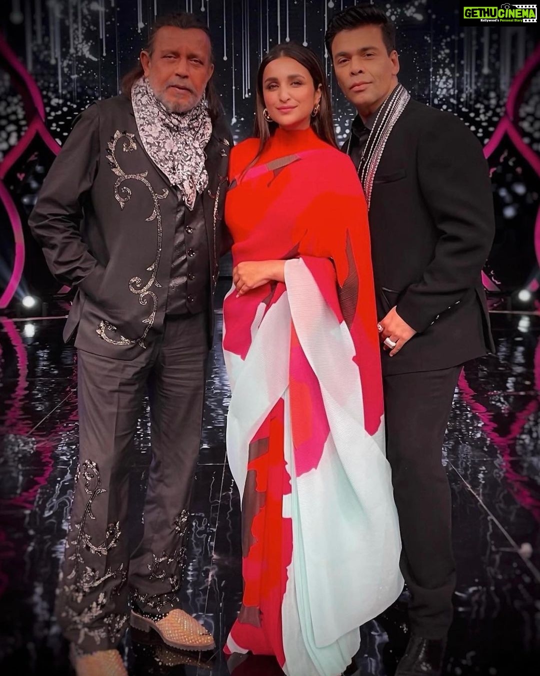 Karan Johar Instagram - New beginnings are always special! Excited to start a new and exciting reality one Called HUNARBAAZ DESH KI SHAAN! With the Legendary Mithun Da and the absolutely lovely @parineetichopra !! Buckle up for some incredible talent coming your way on @colorstv @voot ! This one is going to be one helluva ride!!! Watch this space ! #hunarbaazdeshkishaan