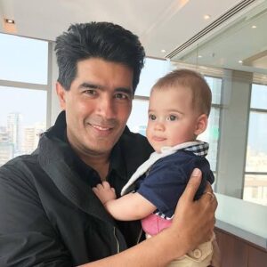 Karan Johar Instagram - I turned 48 yesterday and was overwhelmed with all the love and wishes that were showered on me..I feel so blessed to have such wonderful friendships around me that are beyond family to me and mine today ....yesterday my dearest and closest friend @manishmalhotra05 made a video for me with messages from my close friends and family...it was the best present I could have ever received ...he has been relentlessly following up with everyone for the past week and i was overwhelmed with emotion watching it....it made my day and my year and many years ahead as well....thank you Manish for this will cherish it all my life....I love you so much!!! Have known and been close to you for 28 years now!!!! Big thank you to my bacha @punitdmalhotra who helped execute and edit  this video ( that was 1 hour 5 minutes long) i love you Punit and I can totally believe how Manish must have sat on your head 😂😂😂 ! Both of you are in my heart forever! ❤️❤️❤️❤️