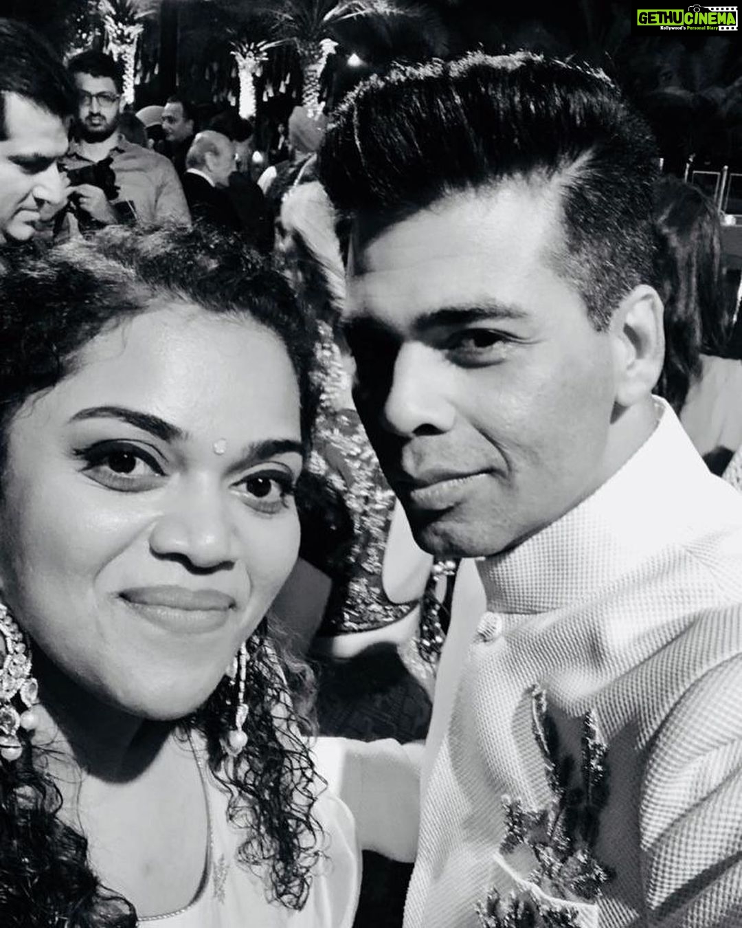 Karan Johar Instagram - Happy happy happy birthday to the light of my life! @aartishetty Someone who represents love in so many ways! A child to me forever! She is the epicentre of many people’s lives and yet manages to balance emotions with pragmatism ! Her sense of right and wrong is sometimes extreme but always with a high and exceptional EQ! I love you so much my precious one! Stay blessed and protected always! ❤️❤️❤️❤️❤️❤️ for now And forever.....