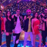 Karan Johar Instagram – The SWAG group in the #GOODNEWWZ house! @harrdysandhu @diljitdosanjh @akshaykumar @badboyshah @kiaraaliaadvani #kareenakapoorkhan