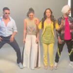 Karan Johar Instagram - It's a 'Housefull' of unlimited madness with the #GoodNewwz crew!! What a sight to see all four...watch them on the big screens on 27th December! #TheBalaChallenge @apoorva1972 @akshaykumar #KareenaKapoorKhan @diljitdosanjh @kiaraaliaadvani @raj_a_mehta @shashankkhaitan @dharmamovies #CapeOfGoodFilms @zeestudiosofficial