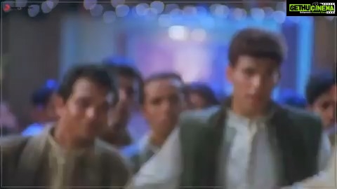 Karan Johar Instagram - This is by far the most memorable song of my career! My first working opportunity with the LEGEND @amitabhbachchan ! The coming together of such incredible talent.... @iamsrk @hrithikroshan @kajol #kareenakapoor #jayabachchan choreographed by the brilliant @farahkhankunder ! I fainted during the shoot of this song( my stress of directing the BIG B) and Farah was so happy to not have me on set😂😂😂! Thank you for all the crazy love #k3g continues to get! #400million #bolechudiyan thank you @sonymusicindia for your constant love and support! ❤️❤️💪
