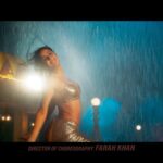 Katrina Kaif Instagram - Nothing like dancing in the rain 💃 Tip Tip Barsa Paani 💦 Full song out now - Link in Bio @akshaykumar @katrinakaif @tanishk_bagchi @Therealalkayagnik @uditnarayanmusic #VijuShah #AnandBakshi @farahkhankunder