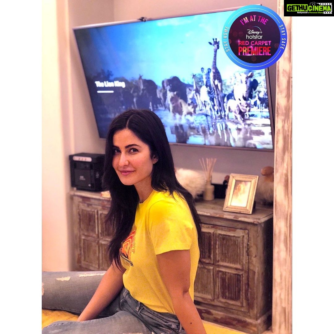 Katrina Kaif Instagram - Hakuuuuuna Matata!Myfirst ever premiere from home 🏡 #DisneyPlusHotstarPremiere Couldn’t pick a better time to come home, Disney+ Hotstar! @hotstarpremium @hotstarVIP