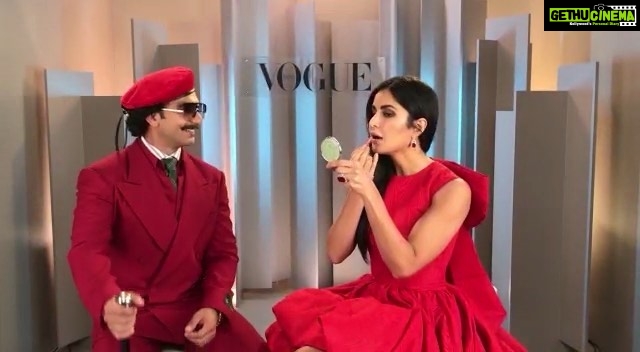 Katrina Kaif Instagram - Weβre ready for the PRE -ORDER FOR KAY BEAUTY ....now on Nykaa.com ......are you ?ππππ» π Kajal - High Drama Smokey Kajal by Kay Beauty! on @ranveersingh (Link in Bio) @kaybykatrina @mynykaa #KayByKatrina #KayXNykaa
