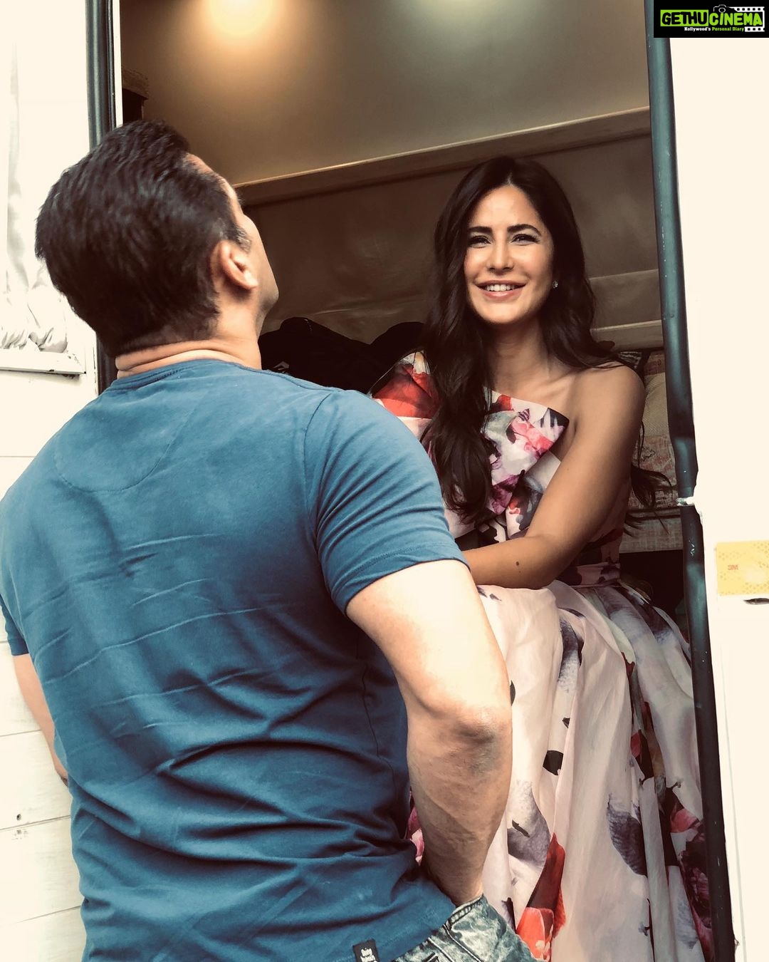 Katrina Kaif Instagram - Back 2 back promotions 🙂