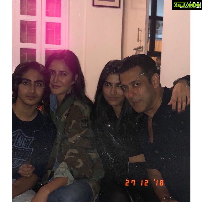 Katrina Kaif Instagram - Happy birthday @beingsalmankhan, keep being 🌟🦄