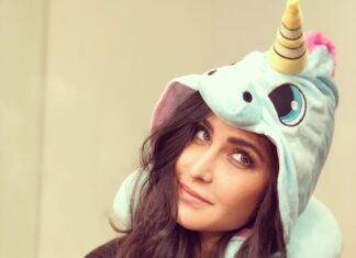 Katrina Kaif Instagram - I mean just everybody should have a unicorn neck pillow 🦄
