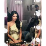 Katrina Kaif Instagram – Shimmer and gold 💃 📸by budding photographer Shally badlani 🌟