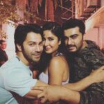 Katrina Kaif Instagram – Boys ❤️15 years with these ones …… from hate club …. to I think more love and maturity now ❤️🌞bet I made u feel old @varundvn and @arjunkapoor