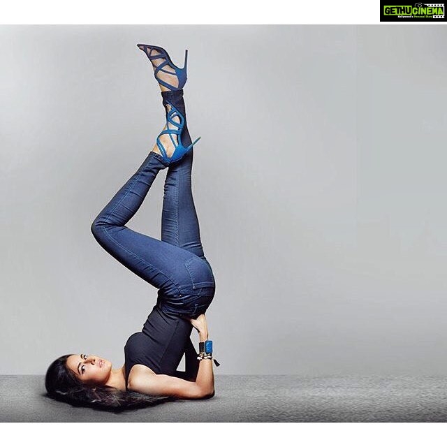 Katrina Kaif Instagram - National jeans day this Sunday ... at FBB @fbbonline #nationaljeansday