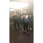 Katrina Kaif Instagram - This is what happens when @yasminkarachiwala doesn't show up ..... you’re doing good @aliaabhatt .... don't worry only 300 more squats .... #whatarefriendsfor #gymlife
