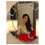 Katrina Kaif Instagram - iifa rocks .... on the way .. #iifa2017