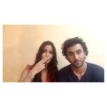 Katrina Kaif Instagram - #mansplaining #justjokingguys #loveandpeace #pleasewatchourtrailer #jaggajasoostrailer #chillax . 😜