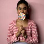 Keerthy Suresh Instagram – Living the sweet life 🍭

#CandyLove