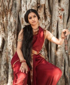 Keerthy Suresh Instagram - Surrounded by the solitude of wilderness. 🍃#Aarcha #Marakkar out tomorrow in theaters near you! ✨ 💄- @makeupbymoovendhar 💇🏻‍♀️- @hairbyrajabali 💁‍♀️- @styledbyindrakshi @rishi_chowdary @revathysureshofficial @aashirvadcine 📸 - @eshaangirri #MarakkarArabikadalinteSimham #MarakkarFromDec2