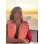 Keerthy Suresh Instagram - Sailing into a new week like ⛵️ #RangDe #RangDeBTS