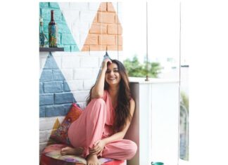 Keerthy Suresh Instagram - Picture perfect! 💯 Thank you @tarunkoliyot ❤️🤗 @shravyavarma 💁🏻‍♀️ - @hairbyrajabali 💄- @makeupbymoovendhar #HomeShoot #ShootDiaries #GoingCasualWithKeerthy