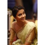Keerthy Suresh Instagram - #Kandid throwback! 💚 #CandidSaturday #SareeLove #Throwback