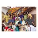 Keerthy Suresh Instagram - First comes family... . . . #Onam2020 #happyonam #onamcelebration #onamspecial #celebration #familytime