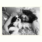 Keerthy Suresh Instagram - The Sunday cuddle fest with Nyke boo 🤗 🐶 #NykeDiaries #BowWow . . . #puppiesofinstagram #puppies #dogsofinstagram #dogstagram #shitzusofinstagram #shitzu #shitzulove #sunday #sundayvibes #sundayfunday