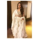 Keerthy Suresh Instagram – The classic ivory .
Outfit – @thedeccanstory 
Jewellery – @amrapalijewels 
Styling – @shravyavarma 
#styledbyshravyavarma