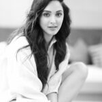 Kiara Advani Instagram – 📸 @avigowariker @makeupbylekha @bbhiral