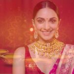 Kiara Advani Instagram - Happy Diwali 💛🪔