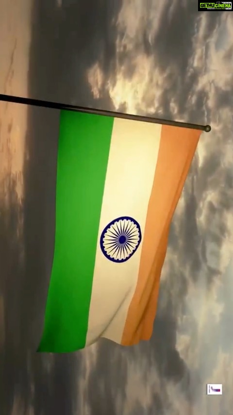 Kiara Advani Instagram - Presenting #MuskurayegaIndia – a song of unity. @akshaykumar @jackkybhagnani @vishalmishraofficial #CapeOfGoodFilms @jjustmusicofficial