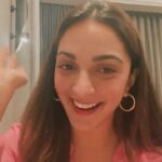 Kiara Advani Instagram – Gotta take a Fayecation from work, and get myself a stand up gig! 😋
Watch @fayedsouza and many more favourites on 
#OneMicStandOnPrime
@primevideoin