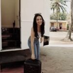 Kiara Advani Instagram – Found someone to sort all my travel worries!
Watch me explore India’s First Smart Luggage by @thecarriallco
It’s smart, stylish and has features like never before that truly makes Carriall my perfect travel partner.
#TravelSmart #Carriall