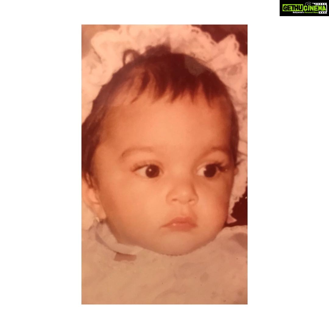 Kiara Advani Instagram - When you realise itβs almost Monday ππΆπ»