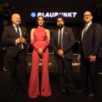 Kiara Advani Instagram - Launched the amazing new Blaupunkt LED TV in India! Super impressed by the amazing visual quality & sound output. It’ll be available exclusively on Flipkart. #BlaupunkttvIndia #PointOfPerfection