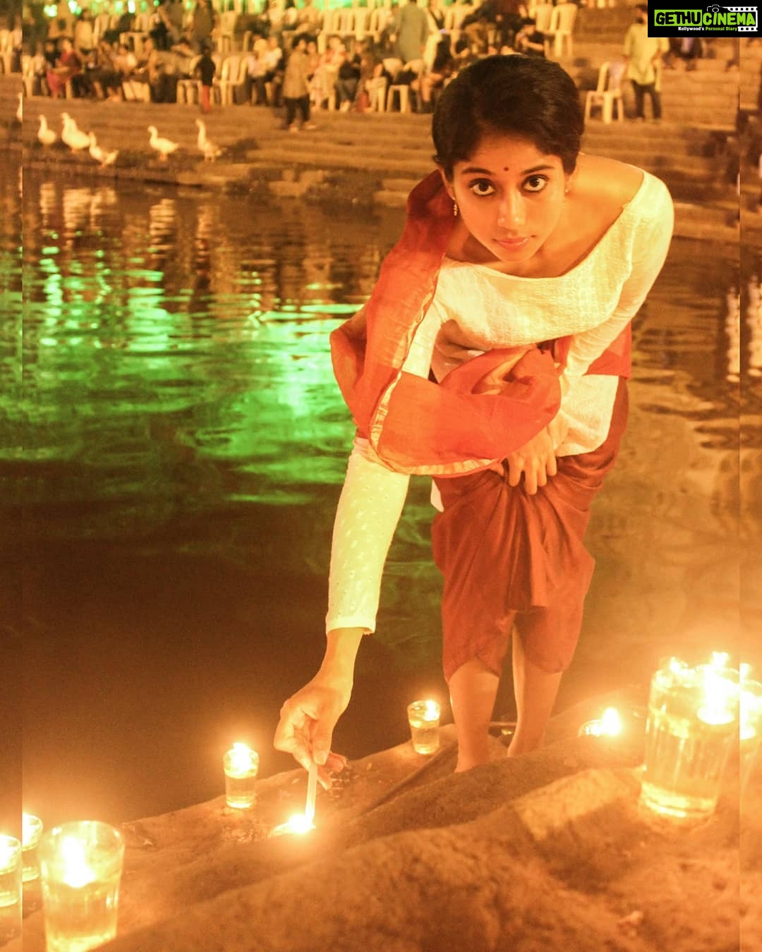 Krisha Kurup Instagram - #illuminate Banganga, Walkeshwar