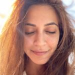 Kriti Kharbanda Instagram – #sunshine 🌞 
.
.
.
#breathe #nofiterneeded