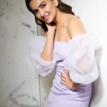 Kriti Kharbanda Instagram – Stomach cramps- ✅ 
Neck sprain- ✅
Smile- ✅ 
Phew! .
.
.
#pagalapanti #2daystogo