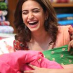 Kriti Kharbanda Instagram – #worldsmileday it is 😁😁😁