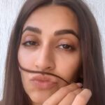 Kriti Kharbanda Instagram - #howyoudoin 😎😎 . . . . #mood #theheatisgettingtomymoustache