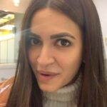 Kriti Kharbanda Instagram – #bharatwinsyoutube #tseries #youtube @tseries.official congratulations and wishing you’ll the very best !
