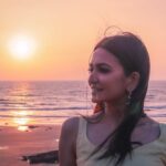 Kriti Kharbanda Instagram – Between all the chaos, caught in that one moment of calm :) thank u @mohsinrekhi for this picture :) will cherish it, always and forever :) #aashikiishu #goa #2018